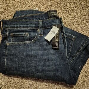 Banana Republic, curvy barrel, leg jeans.